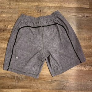 Lululemon 9” Pacebreaker Shorts
